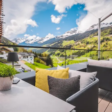 Hotel Boutique Und Bergwiesenglueck 3*