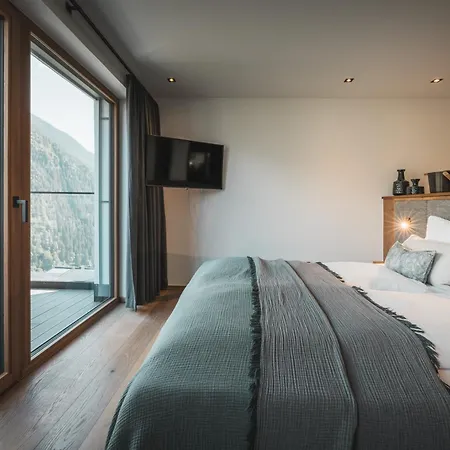 Boutique Und Bergwiesenglueck Hotel 3*