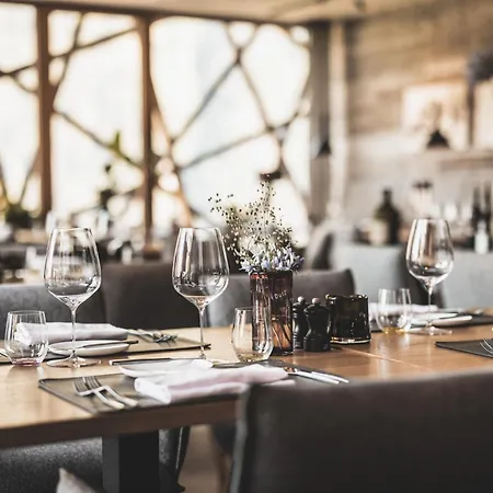 Boutique Und Bergwiesenglueck Hotel 3*