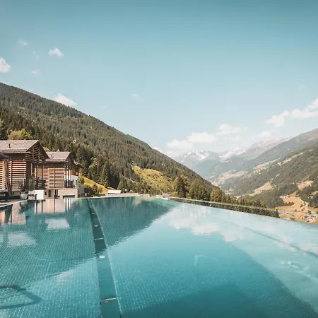 Hotel Boutique Und Bergwiesenglueck See