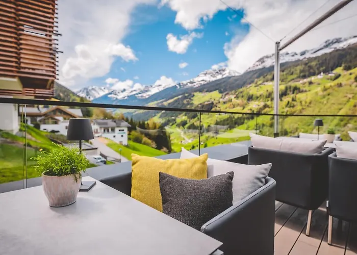 Hotel Boutique Und Bergwiesenglueck 3*