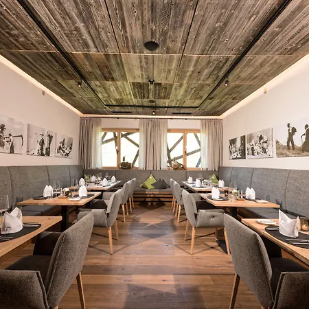 מלון Boutique Und Bergwiesenglueck